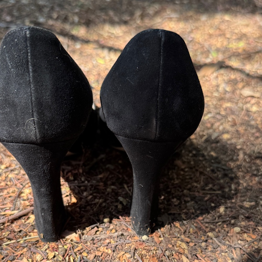 Miu Miu Black Bow Peep-Toe Heels - Picture 8 of 10